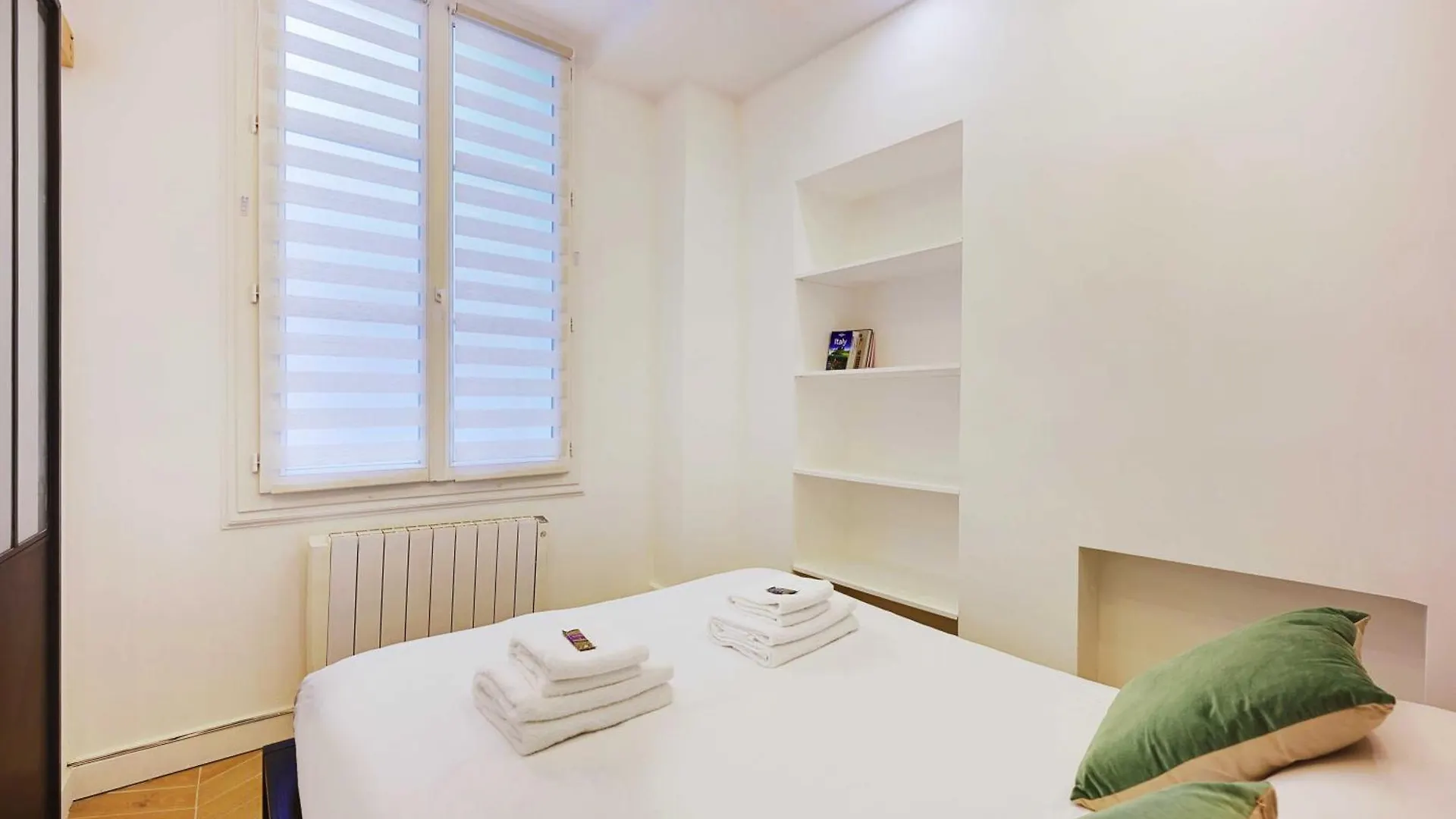 Serenity At Bastille Apartment Paris